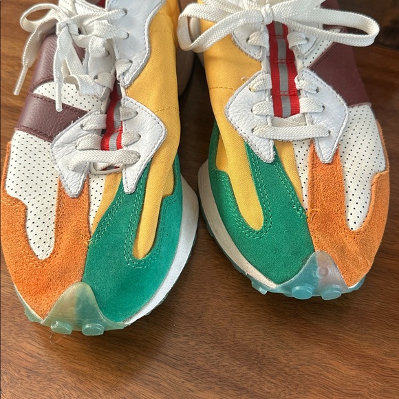 Men’s new balance sneakers - Picture 2 of 7